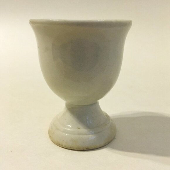 Egg Cup Cream Off White Vintage Ridges Footed Collectible Ceramic Pottery - Picture 3 of 5